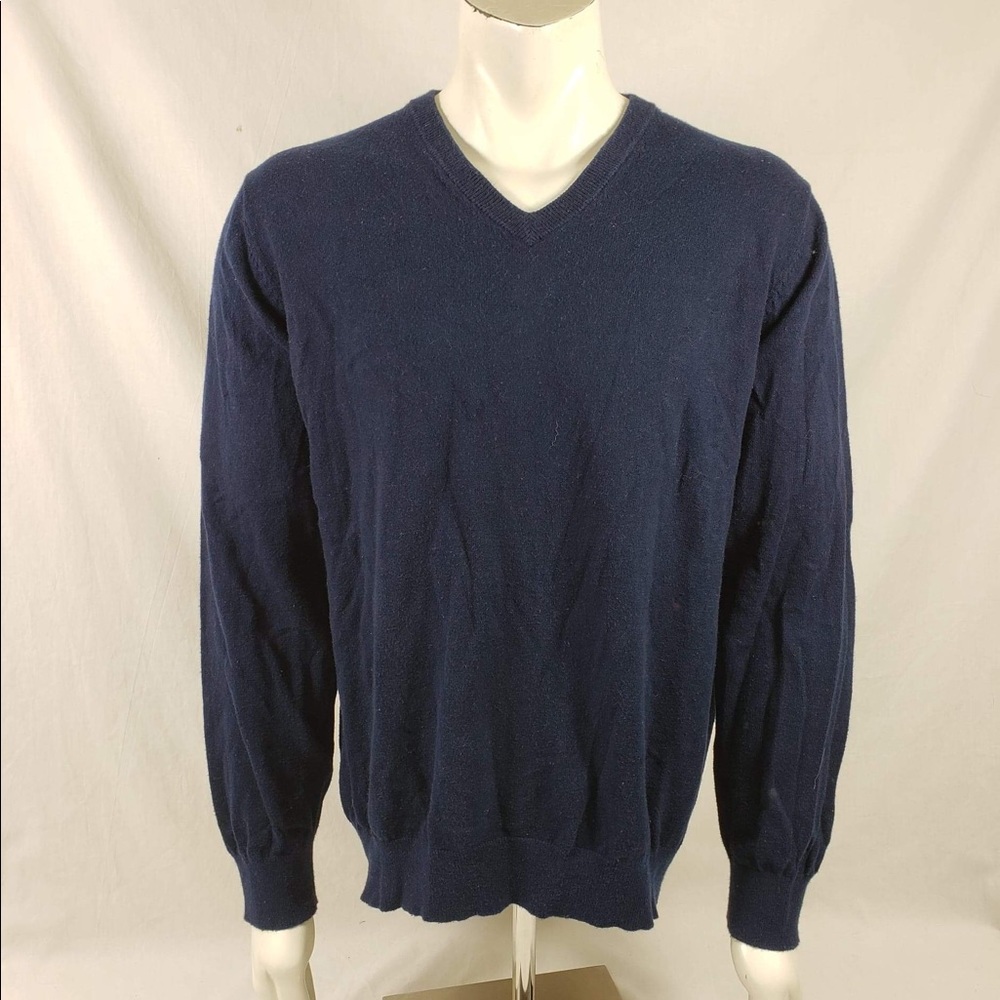LL Bean v-neck blue sweater men’s size extra large